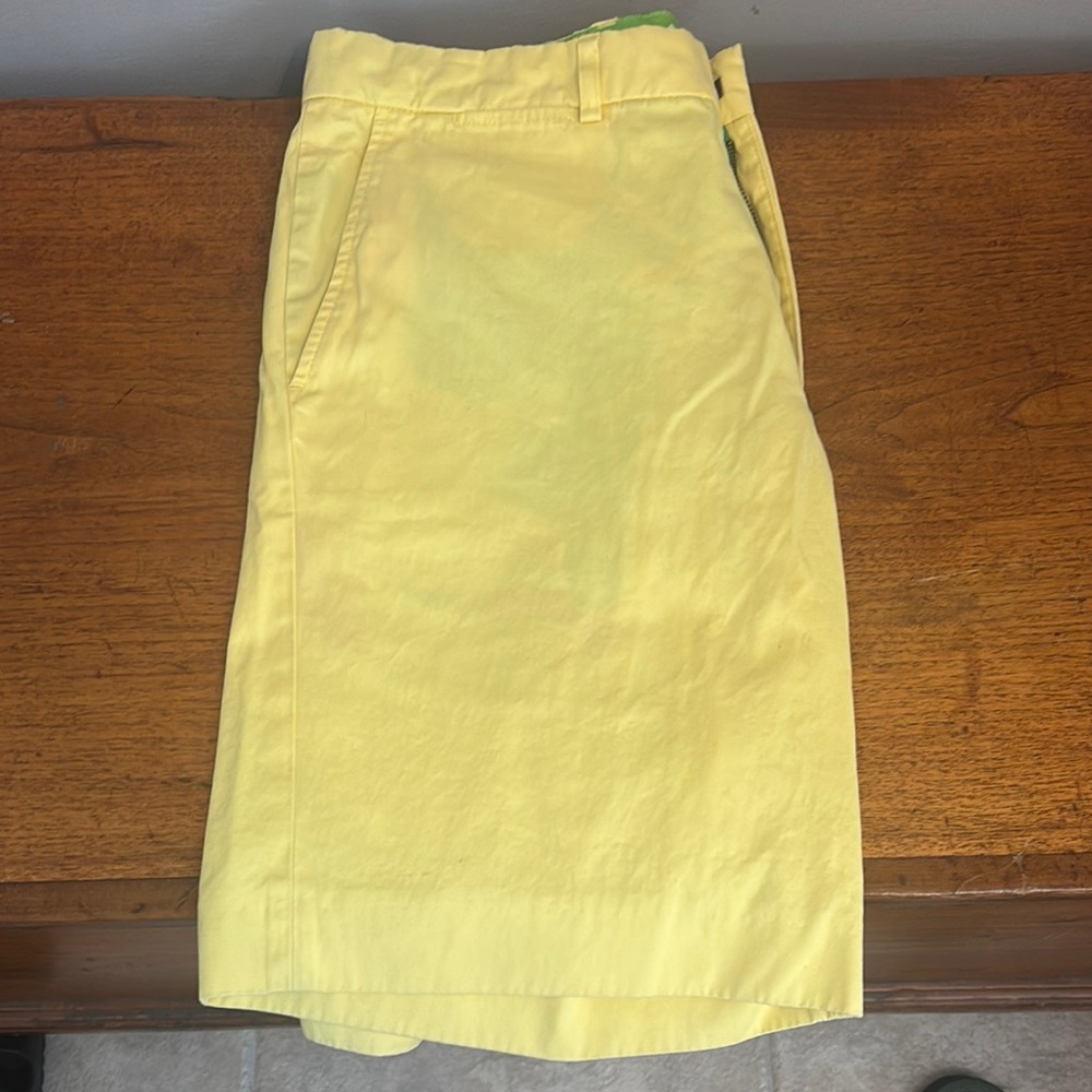 Men’s Lilly Pulitzer Yellow Shorts.